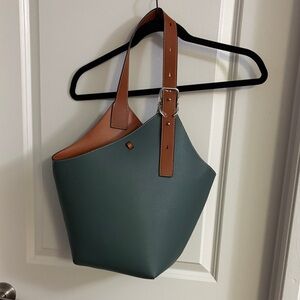 MDBM Madison are Beaute Marseille Cholet Elegant Green and Tan Women's Bag